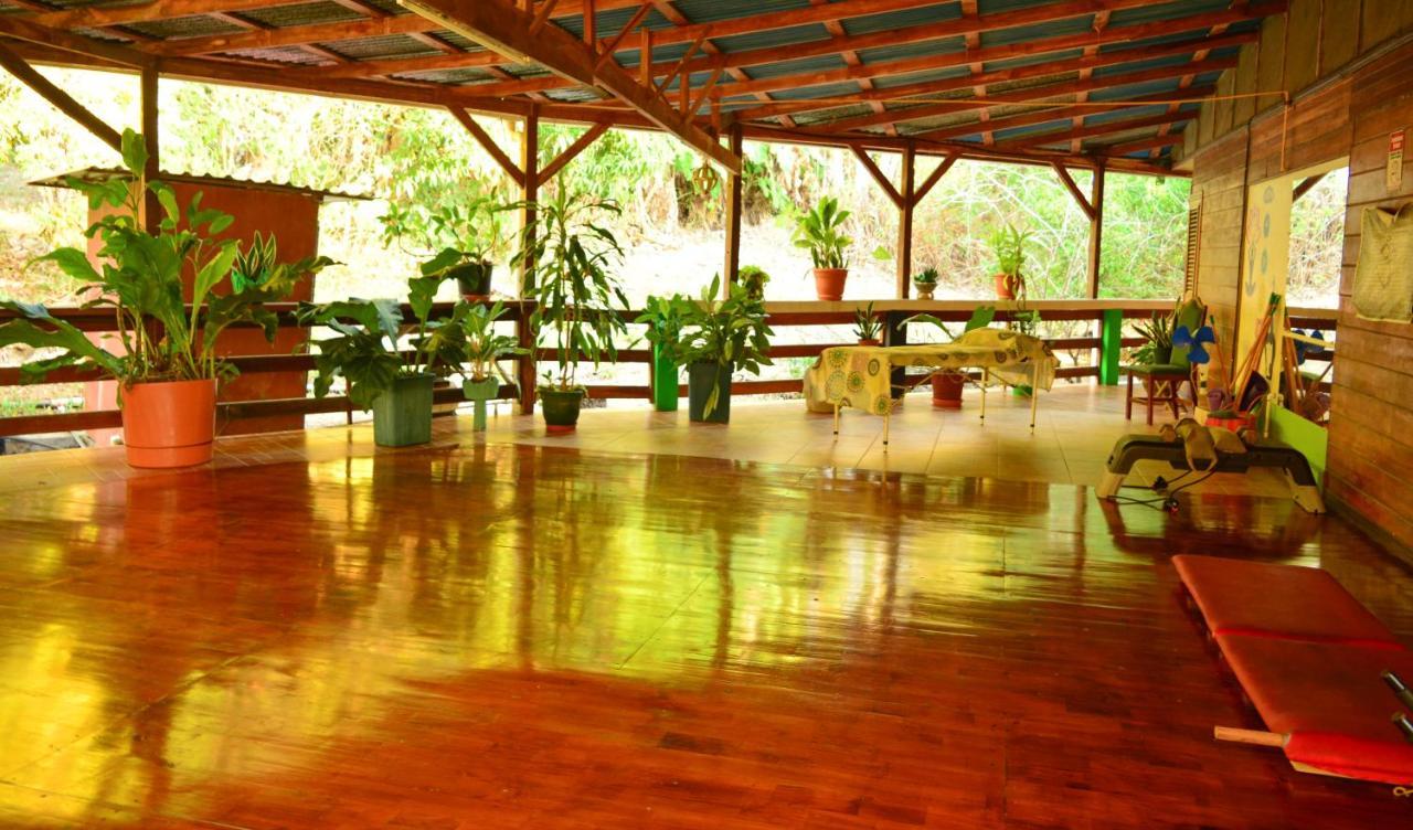 Hotel La Cascada プンタレナス エクステリア 写真