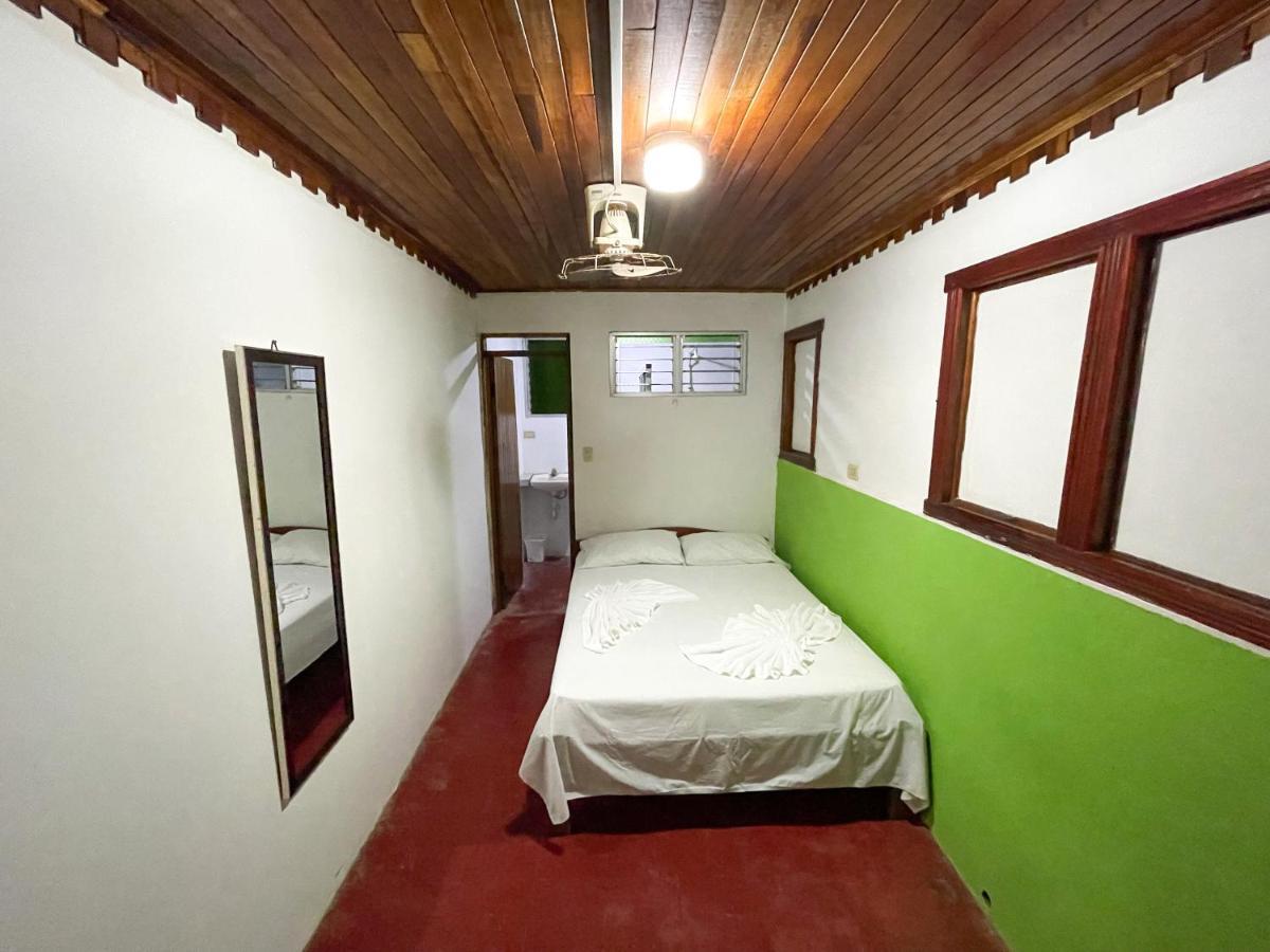 Hotel La Cascada プンタレナス エクステリア 写真