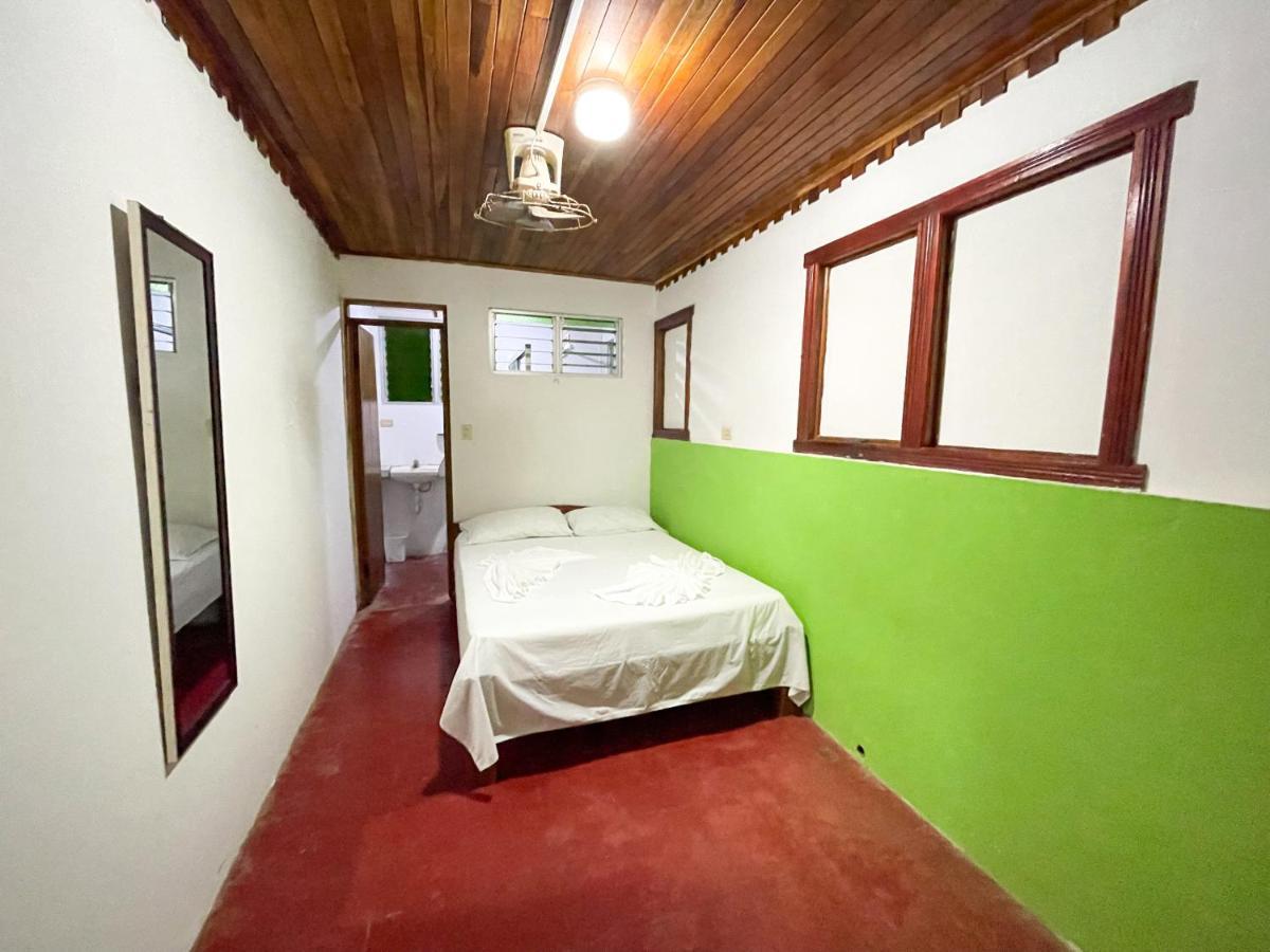 Hotel La Cascada プンタレナス エクステリア 写真